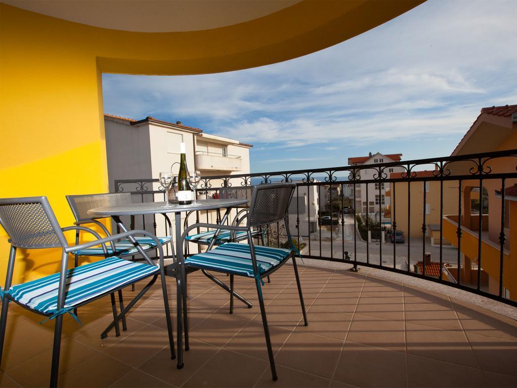 Apartments Roses Стобрек Номер фото