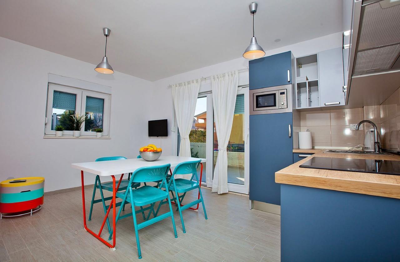 Apartments Roses Стобрек Экстерьер фото